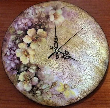 Mesterkurzus óra decoupage Mesterkurzus óra decoupage