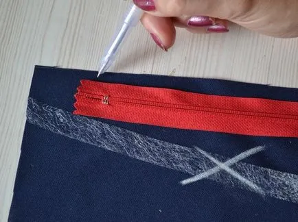 Hogyan kell varrni egy titkos zárat