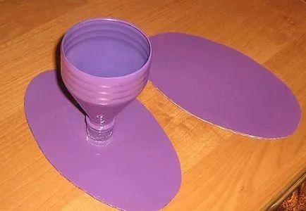 Hogyan készítsünk egy táblázatot a babák