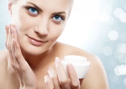 Hogyan készítsünk egy otthon peeling