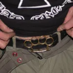 Knuckles, mint egy közelharci fegyver Knuckles, mint egy közelharci fegyver