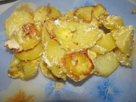Burgonya majonézzel sajttal kemencében