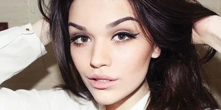 Make-up arrow Make-up arrow