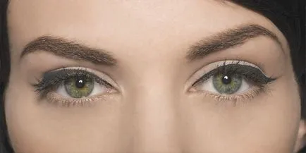 Make-up arrow Make-up arrow