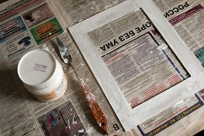 Készíts egy keret kartonból kezük
