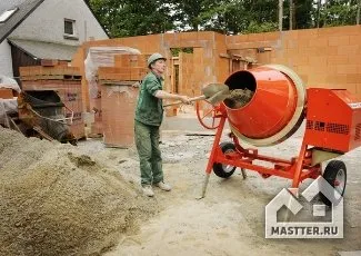 Hogyan működik egy betonkeverő