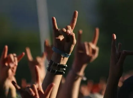 Hand mit képvisel Hand mit képvisel