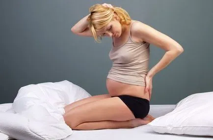 Miért gyomorfájás és vissza