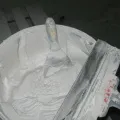 A gipsz falak a házban