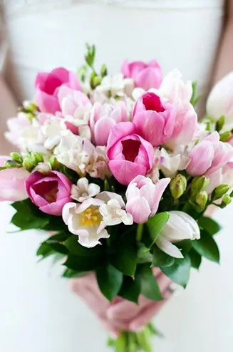 Esküvői csokor tulipán Esküvői csokor tulipán
