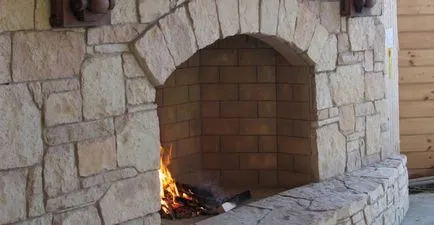 Hogyan díszíteni a kandalló