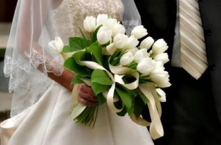 Esküvői csokor tulipán