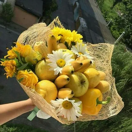 Hogyan készítsünk egy csokor gyümölcs Hogyan készítsünk egy csokor gyümölcs