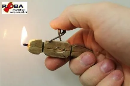 Hogyan készítsünk egy számszeríjat származó csapok Hogyan készítsünk egy számszeríjat származó csapok