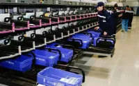 Hogyan kell nyomon követni a csomagot a címzett nevét Hogyan kell nyomon követni a csomagot a címzett nevét