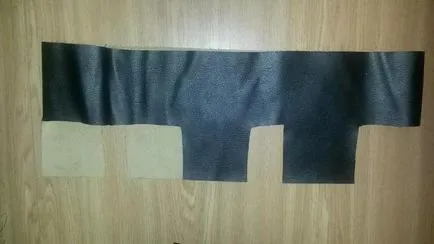 Bőr borítású kormánykerék kezével