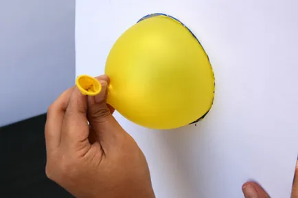 Hogyan készítsünk egy virágot ki kolbász golyó