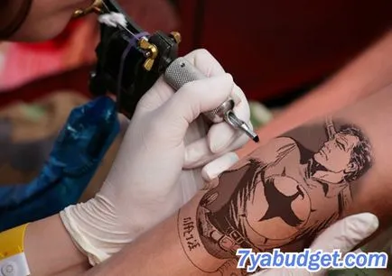 Hogyan vágja tetoválás