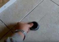 Hogyan tegyük egy cserép a fa padló