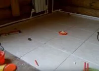 Hogyan tegyük egy cserép a fa padló