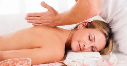 Hogyan lehet az anti-cellulit masszázs otthon
