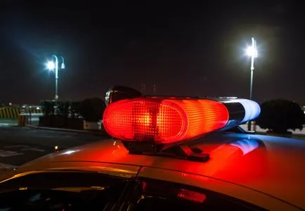 Hogyan kell viselkedni a rendőrség, ha (kérdezze látni) Hogyan kell viselkedni a rendőrség, ha