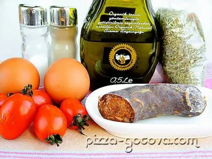 Főzni egy omlett paradicsommal és kolbásszal - egy recept fotó (paradicsom) Főzni egy omlett paradicsommal és kolbásszal - egy recept egy fotó