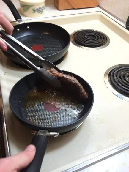 Hogyan kell főzni a tökéletes steak serpenyőben - saját kezűleg (steak) Hogyan kell főzni a tökéletes steak serpenyőben - saját kezűleg