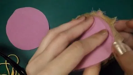Hogyan készítsünk egy ügy a fejhallgatót a kezét (do) Hogyan készítsünk egy ügy a fejhallgatót a kezét