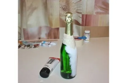 Hogyan készítsünk saját kezét egy szép decoupage kézzel készített cikket, a különböző módszerek (receptek) Hogyan készítsünk saját kezét egy szép decoupage kézzel készített cikket, különböző technikákat