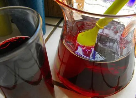 Hogyan készítsünk hajfesték otthon, festeni a haját