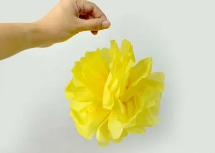 Hogyan lehet pom-poms papírból lépésről lépésre saját kezűleg