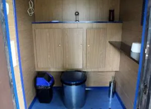 Hogyan készítsünk egy WC a ház