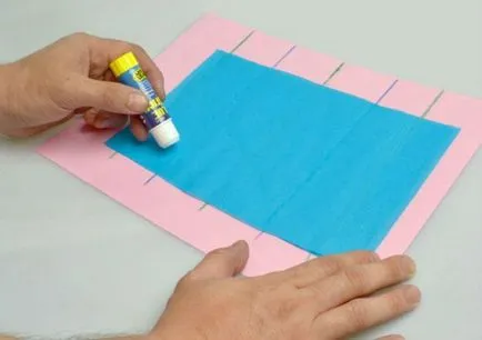Hogyan lehet pom-poms papírból lépésről lépésre saját kezűleg