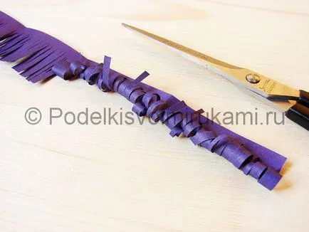 Hogyan készítsünk egy lila papír saját kezűleg