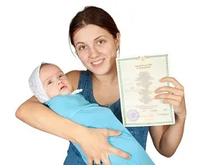 Hogyan változtassuk meg a gyermek nevét anélkül, hogy az apja beleegyezése, és hogy lehet-e változtatni a válás után