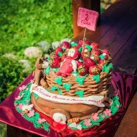 Hogyan díszíteni a gyermek torta