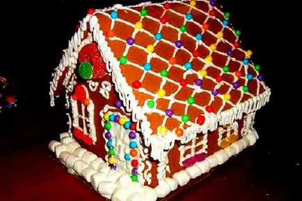 Hogyan díszíteni a tortát otthon egy gyermek születésnapját (sütemény) Hogyan díszíteni a tortát otthon egy gyermek születésnapját