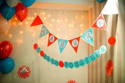 Hogyan lehet díszíteni az irodában a születésnapját