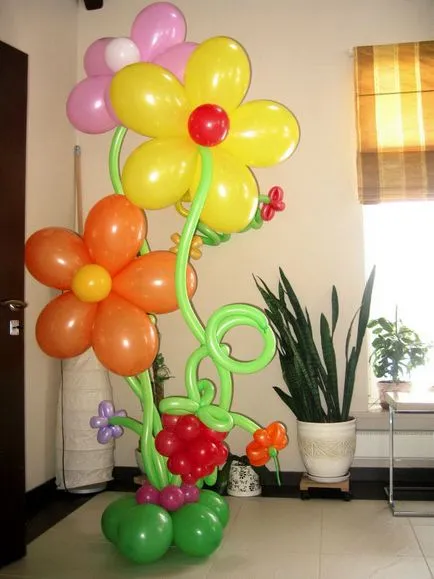 Hogyan lehet díszíteni az irodában a születésnapját