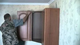 Hogyan akasztani konyhabútor és a video-telepítési utasításokat a kezüket, milyen szinten, az ár,