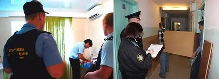 Hogyan kilakoltatására a tulajdonos a lakás részvény, vagy csak nem fizetés (amelyre akkor kilakoltatására a tulajdonos) Hogyan kilakoltatására a tulajdonos a lakás részvény, vagy csak nem fizetés