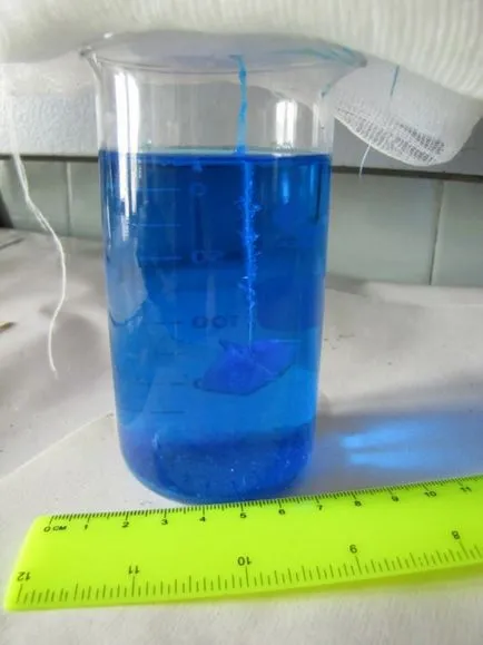Hogyan növekszik egy kristály réz-szulfát home fotó és videó