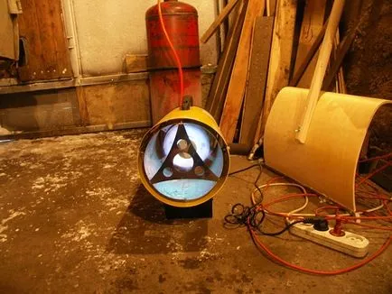 A vízmelegítő, elektromos, levegőellátás (tekercs) A vízmelegítő, elektromos, ellátási