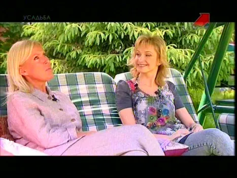 Csatorna néz online kastély kezével (tanya) Csatorna néz online kastély kezük