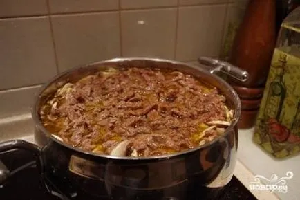 Burgonya, párolt hús és gomba - egy lépésről lépésre recept fényképek (főzés) Burgonya, párolt hús és gomba - lépésről lépésre recept fotók
