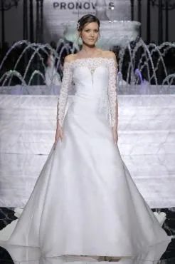Ruha új kollekció 2018 pronovias