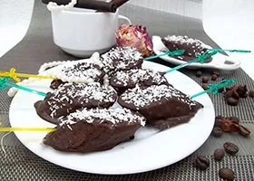 Coconut fa otthon öntözés, ültetés, a hőmérséklet () Coconut fa otthon öntözés, ültetés, a hőmérséklet