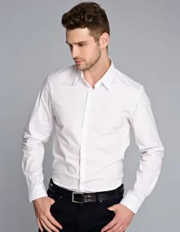 Suit egy srác, hogy bálba Grade 11. fotó 2016 (ilyen fontos ünnepe) Suit egy srác, hogy bálba Grade 11. fotó 2016