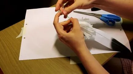Indiai ruha egy indiai toll fejdíszt